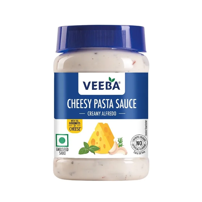 Veeba Cheesy Pasta Sauce Creamy Alfredo pack, front view
